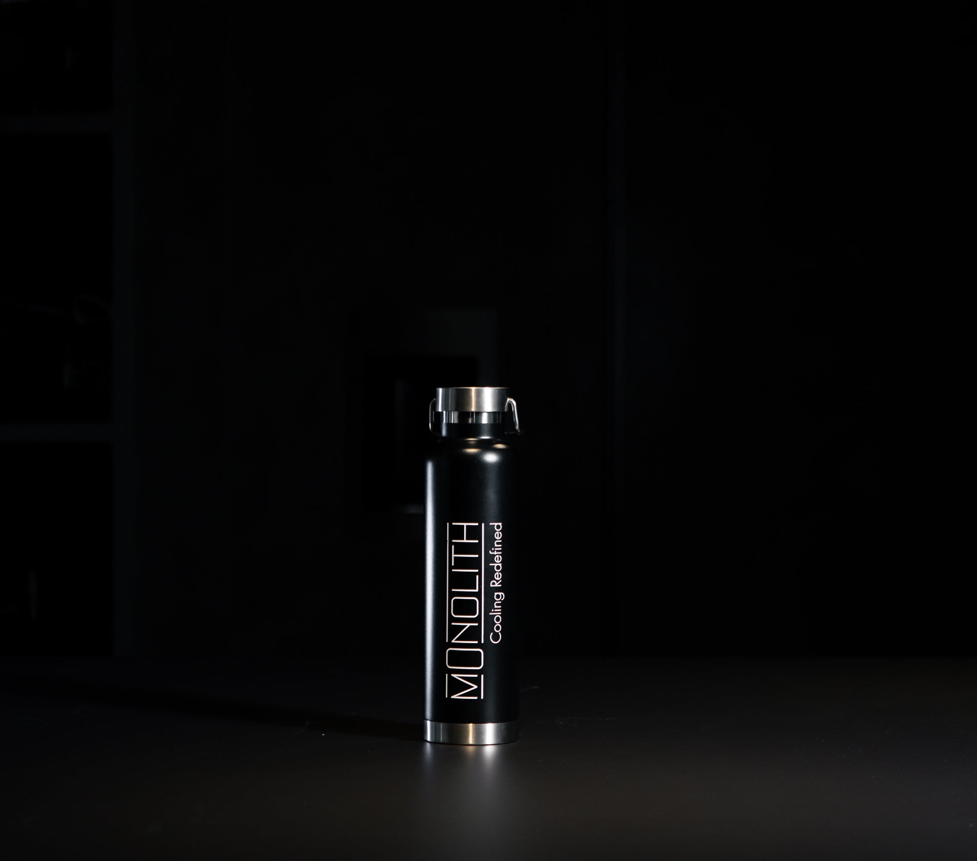Monolith Bottle