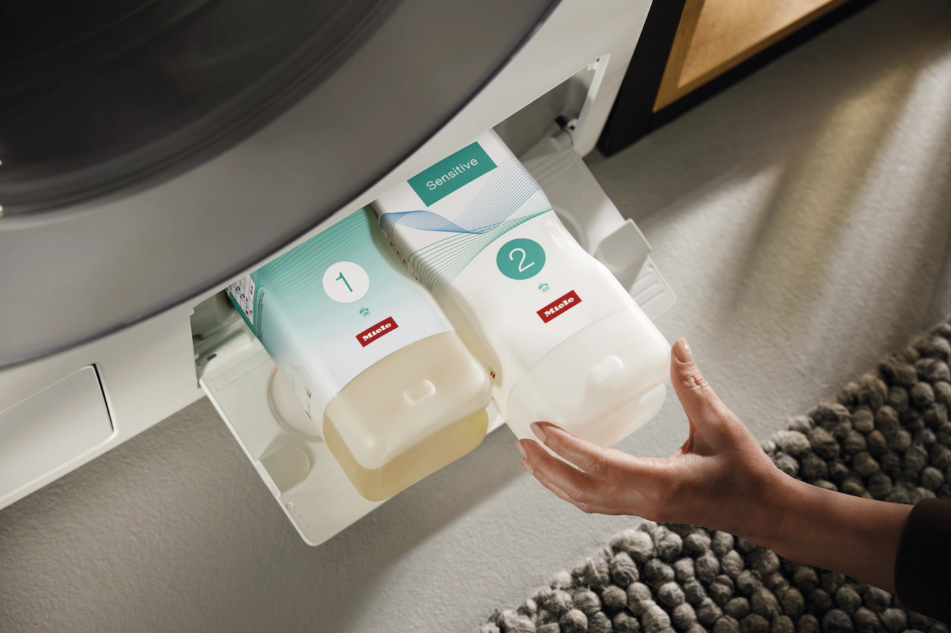 UltraPhase Sensitive 1 – Liquid detergent for colored clothes