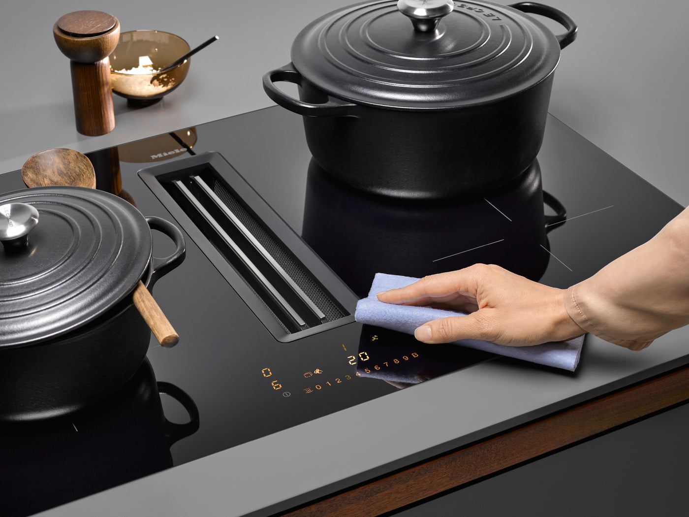 KMDA 7473 FL - Built-in induction hob with extractor hood