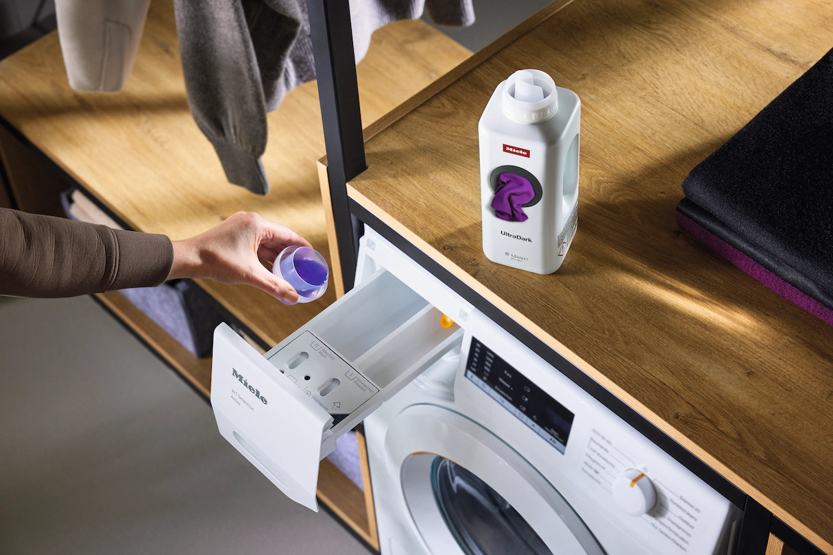 UltraDark – detergent for dark fabrics